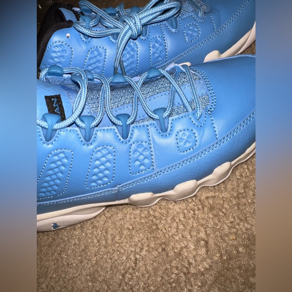 Baby blue Jordan 9 low top 5.5y